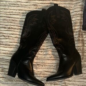 Black Western-Style Women's Boots